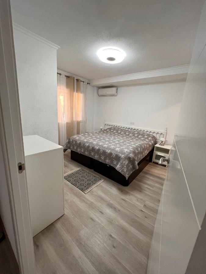Orihuela Costa 3 Bdr Condo On La Zenia Beach With Patio Exterior photo